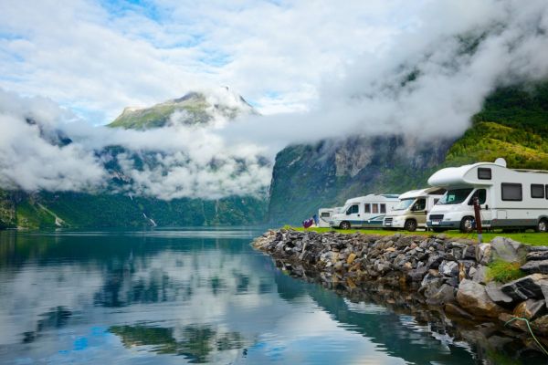 Ga op avontuur met een huurcamper